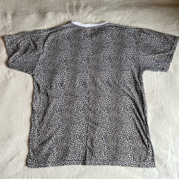 Hanes x Supreme collab cheetah t-shirt, size medium - Picture 3 of 3